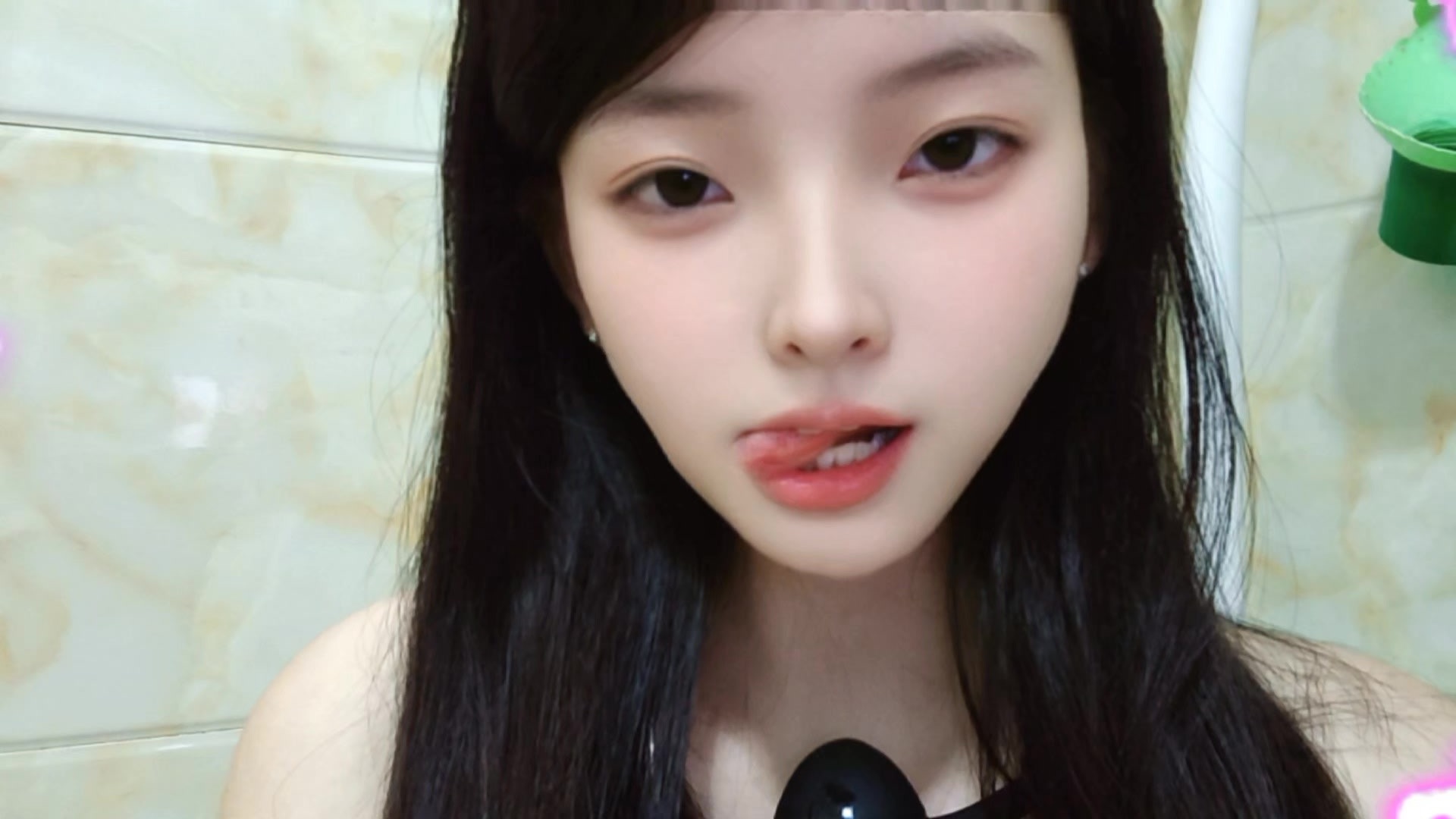44385----.0005.jpg